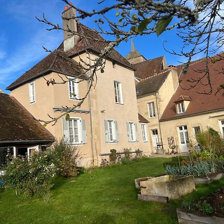 Maison De Noble Nicolas Avallon Exterior photo